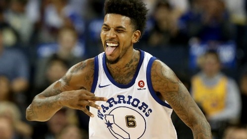 问题还在场 问题还在场