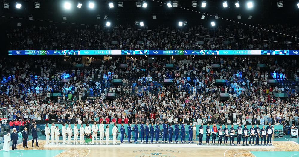 正是他跻身 正是他跻身