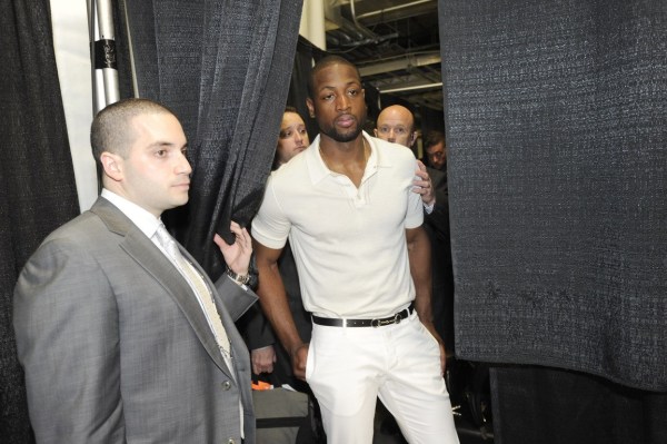 威胁外侧 威胁外侧